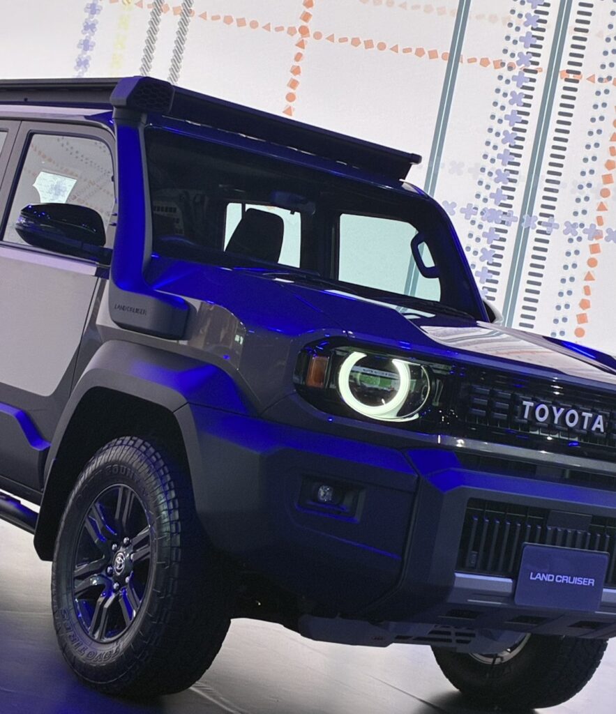 ランクルFJ斜め
